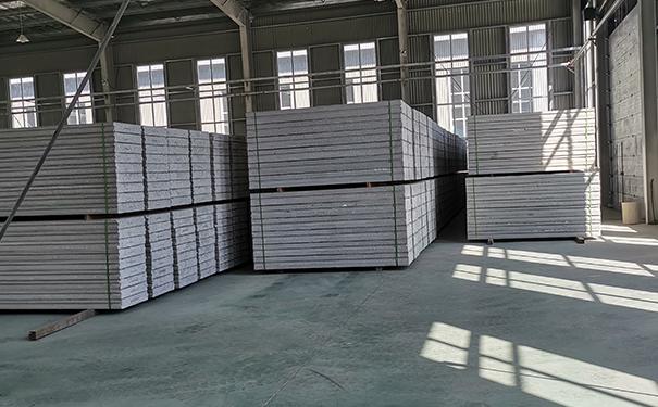 发泡轻质复合隔墙板采购指南 轻质外墙与内隔墙板的选型要点